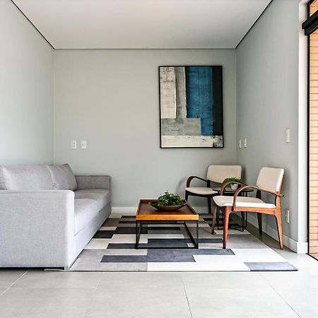 Studio Moderno Com Vaga, Proximo A Lagoa Da Conceicao - Trindade Apartment Florianopolis Exterior photo